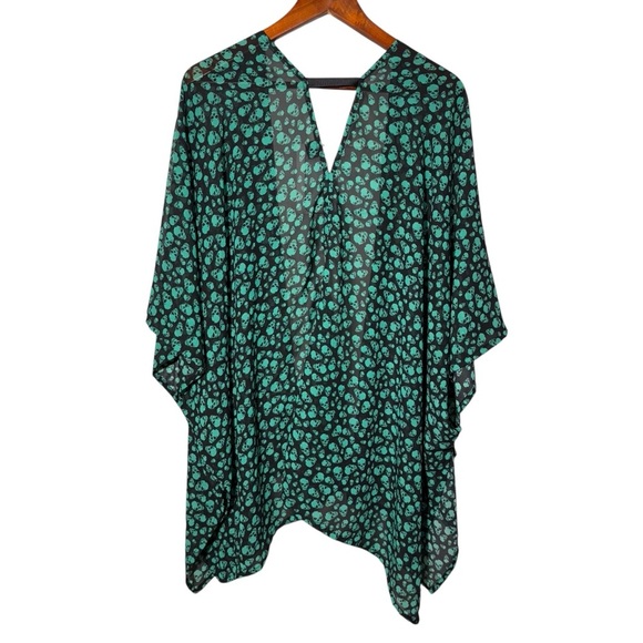 Lost in Layers Skull Print Kimono Cover up One size - Picture 2 of 9